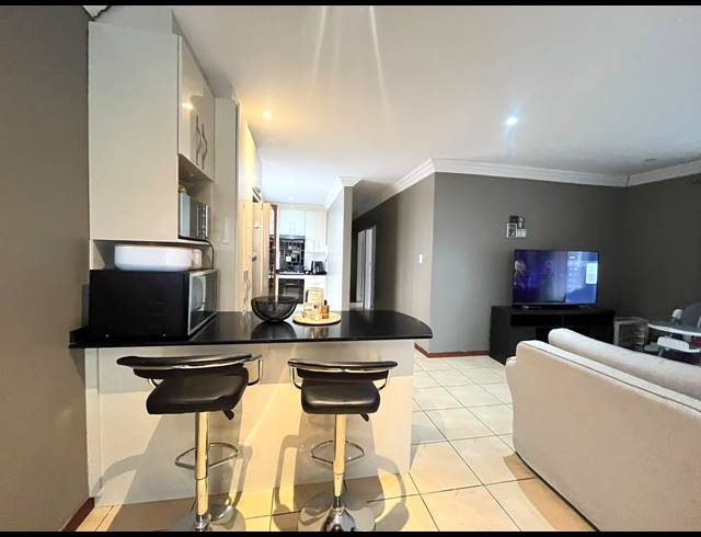 3 BEDROOM TOWNHOUSE FOR SALE IN BENDOR